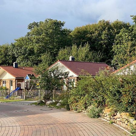 Feriendorf Suedstrand Haus 46 بيلزيرهاكين المظهر الخارجي الصورة